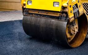 Best Recycled Asphalt Driveway Installation  in Oostburg, WI